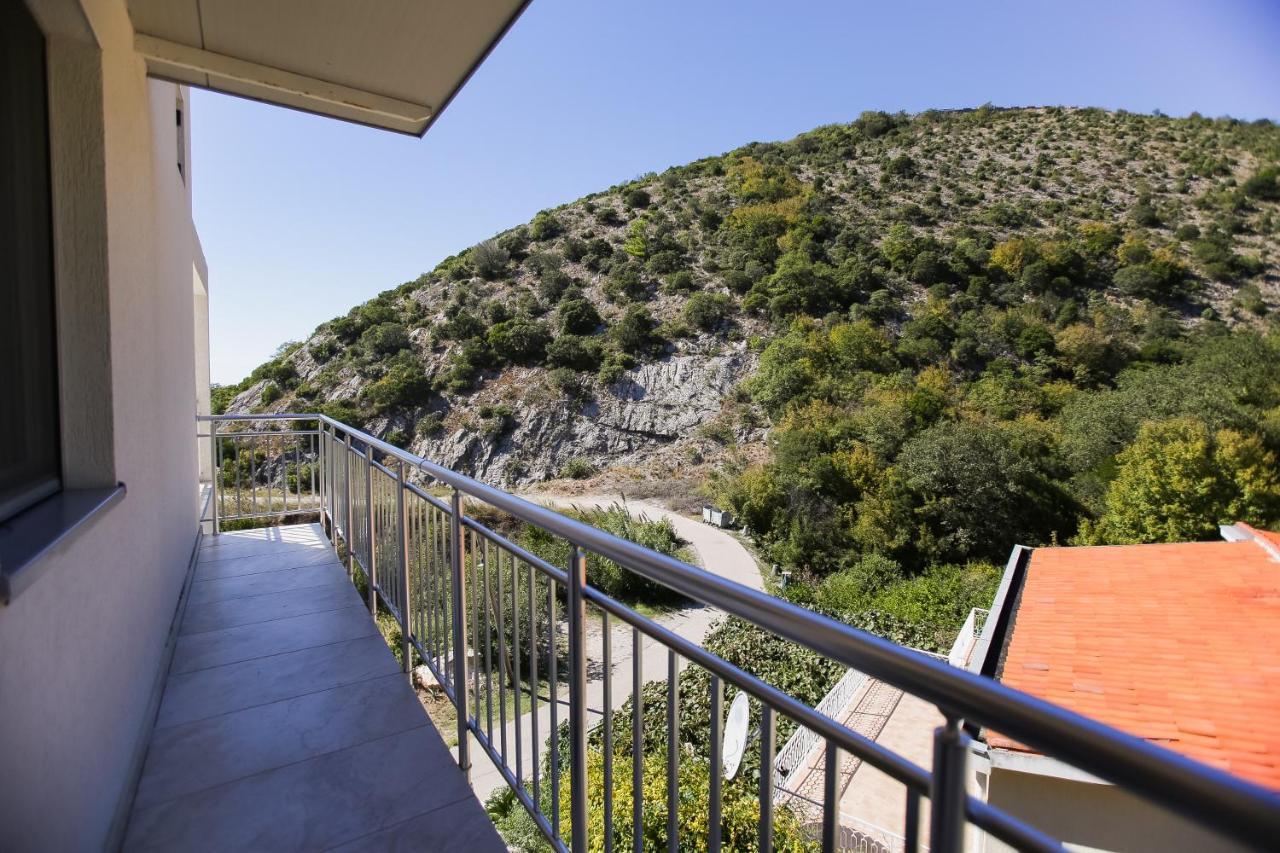 Villa Blanca Petrovac Exterior photo