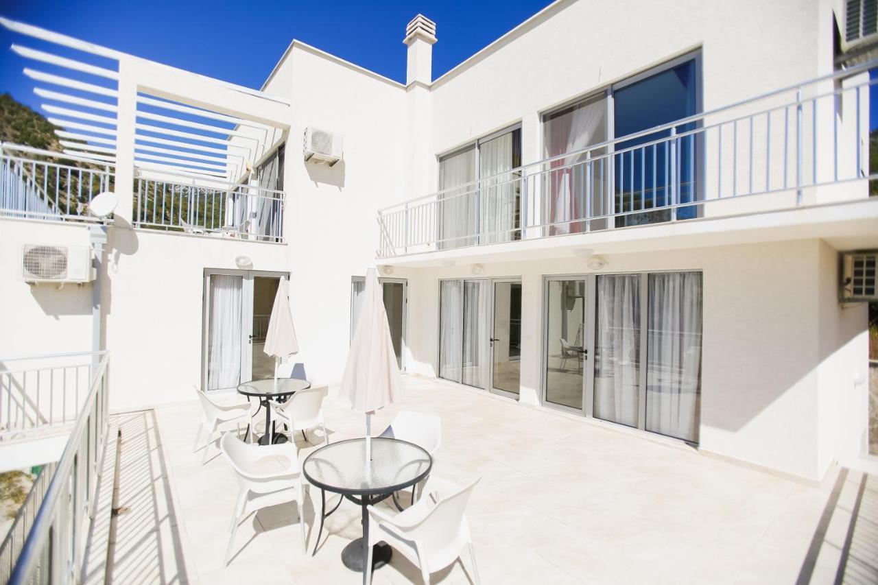Villa Blanca Petrovac Exterior photo