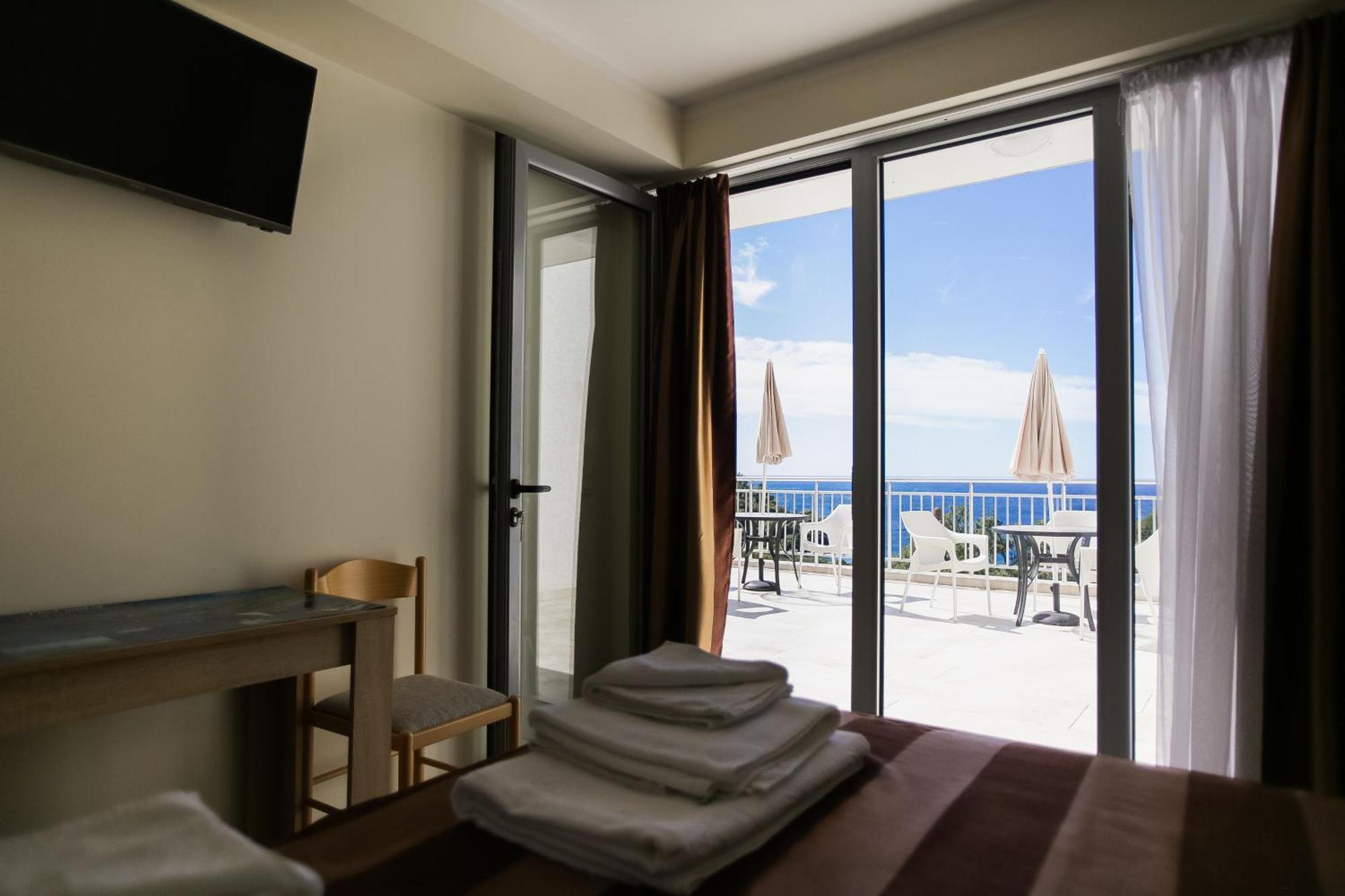 Villa Blanca Petrovac Room photo